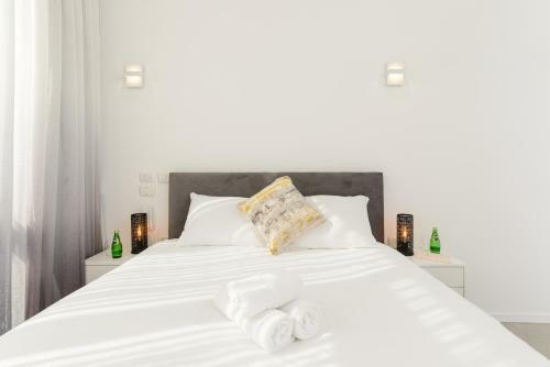 Beach Apartment Prime Location Terrace & Sea View
