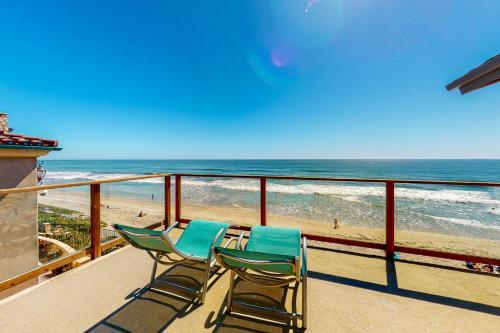 2489 Ocean Street Main