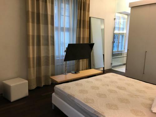 Dream Stay - Luxury Design Apartment With Main Square View And Jacuzzi