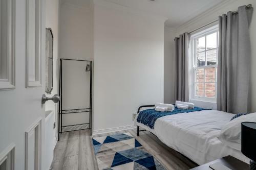 Central Belfast Apartments: Georgian House