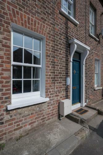 Central Belfast Apartments: Georgian House