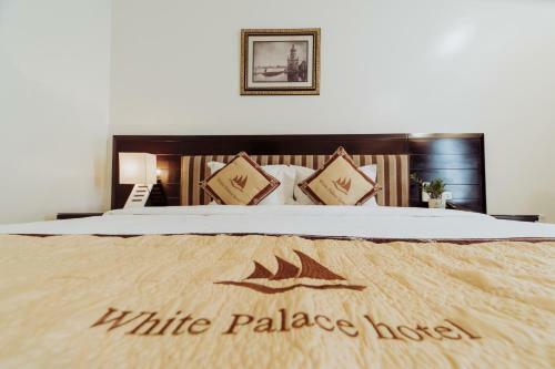 White Palace Thai Binh Hotel