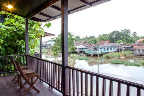 Hotel The Bank River House Ayutthaya