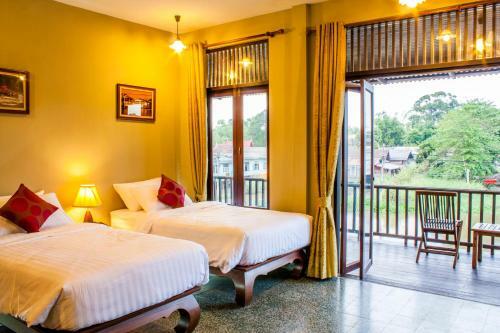 Hotel The Bank River House Ayutthaya