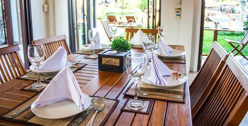 Hotel The Bank River House Ayutthaya