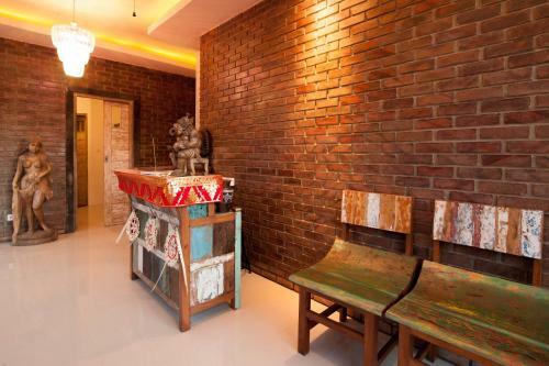 Kememai Hostel