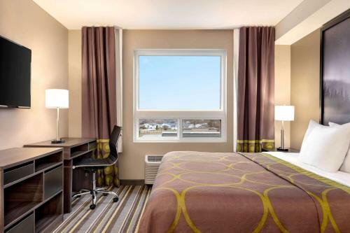 Hotel Super 8 By Wyndham Thompson