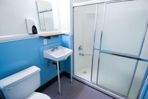 Albergue Ocean Island Inn | Backpackers | Suites