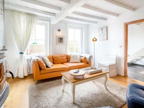 Attractive Holiday Home In Stavele Near River