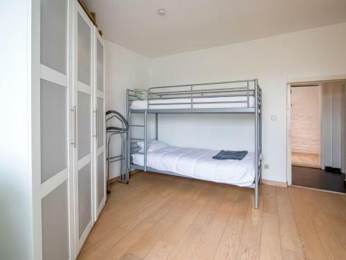 Attractive Holiday Home In Stavele Near River