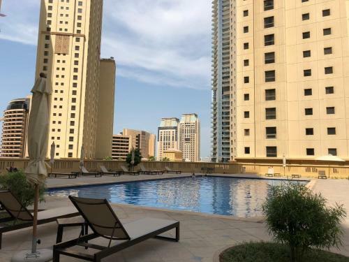 Classic 02 Br Apartment With Beach Access In Murjan 5, Jbr