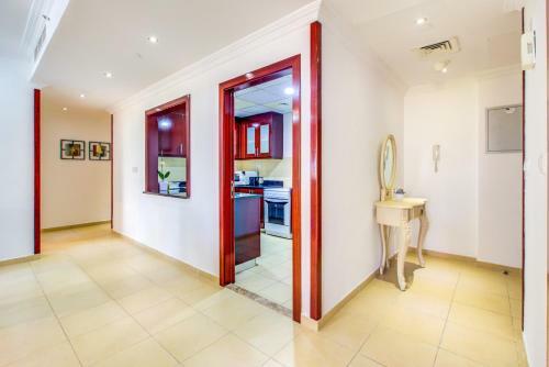 Classic 02 Br Apartment With Beach Access In Murjan 5, Jbr