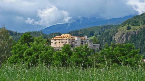 Hotel Berggasthof H�usler