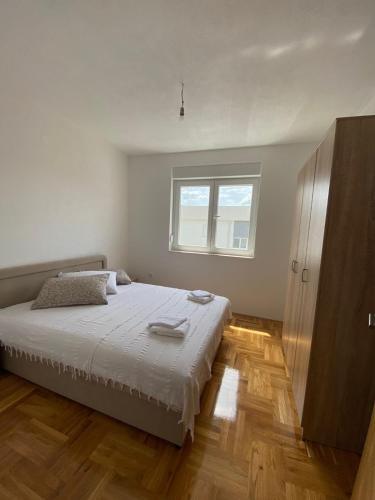 Apartamento Potpuno Opremljen Stan U Centru Trebinja