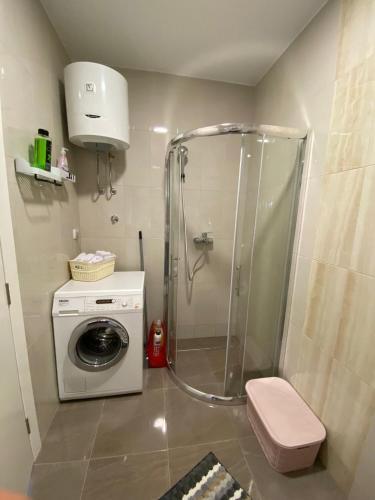 Apartamento Potpuno Opremljen Stan U Centru Trebinja