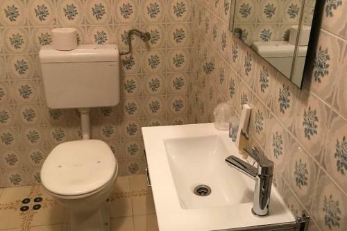 Hostal Berulia Rooms