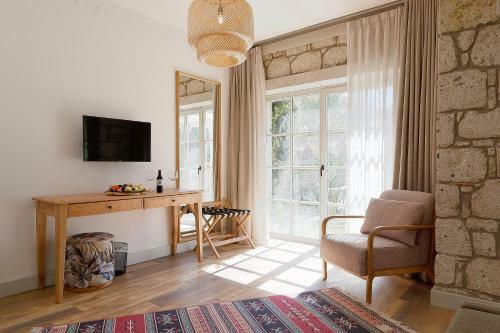 Hotel Lotus Ala�ati Konaklari