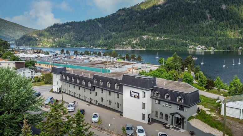 Hotel Prestige Inn Nelson
