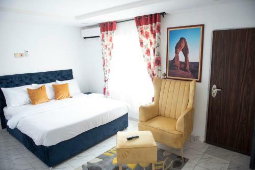 Cozy 3 Bedroom Apart - 24hrs Elect/wifi/security