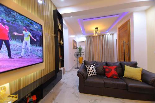 Apartamento Luxurious 2 Bedroom Shortlet, Midak Mews