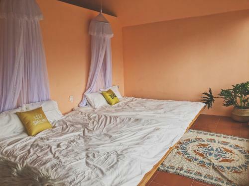 Lodge M�i L� Home & Cafe