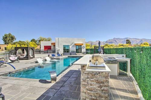Exquisite House With Pool About 6 Mi To 4th Ave!