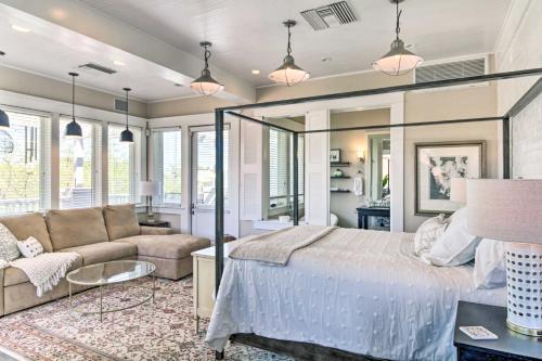 Centrally Located Tucson Apartment With Decks!