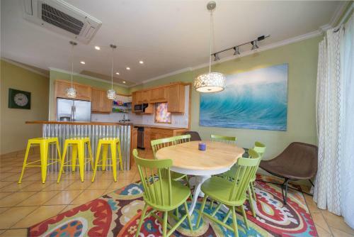 Apartamento Tropical Haven Large Oceanview Apt With Pool B3317