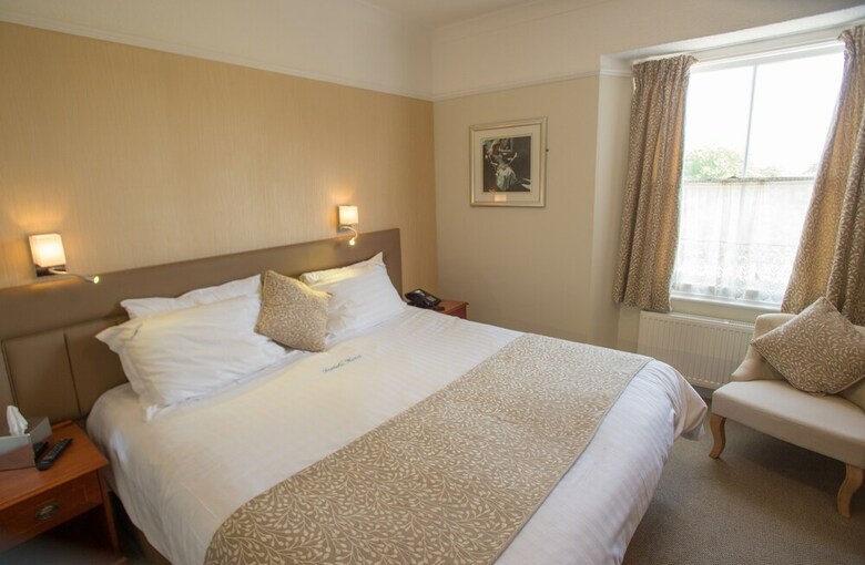 Invicta Hotel