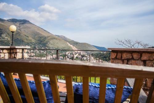 Bed & Breakfast Mezzabrino Vista Castello