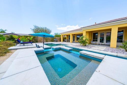 Villa Spring Rain 2 - Luxurious 5br Resort Style Home, Pool And Spa