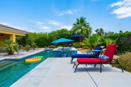 Villa Spring Rain 2 - Luxurious 5br Resort Style Home, Pool And Spa