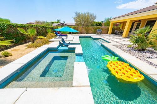 Villa Spring Rain 2 - Luxurious 5br Resort Style Home, Pool And Spa