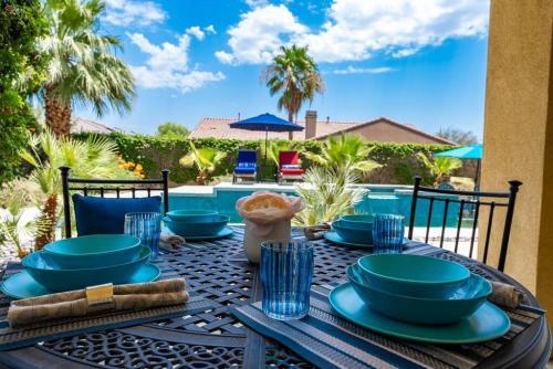 Villa Spring Rain 2 - Luxurious 5br Resort Style Home, Pool And Spa