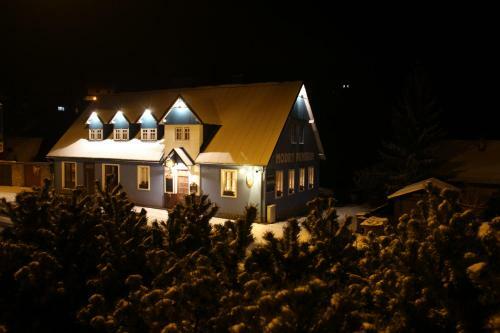 Hostal Modr� Pension