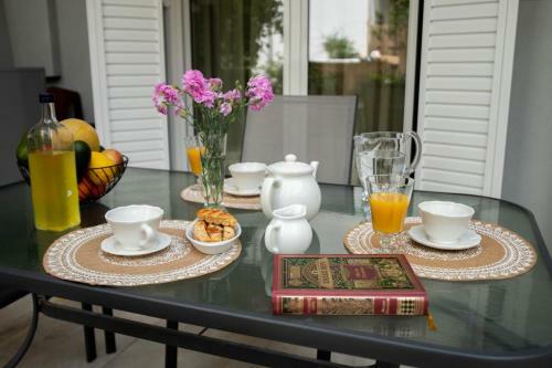 Santacara City Apartment