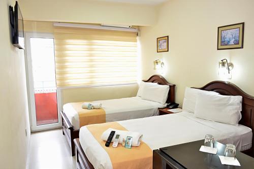 Hostal La Siesta Hotel