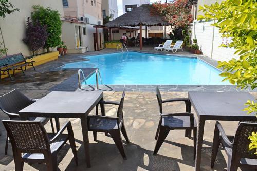 Hostal La Siesta Hotel