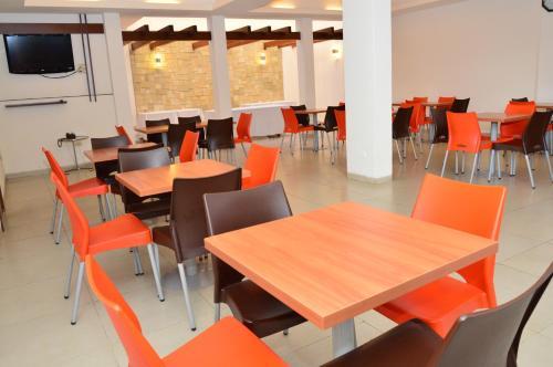 Hostal La Siesta Hotel