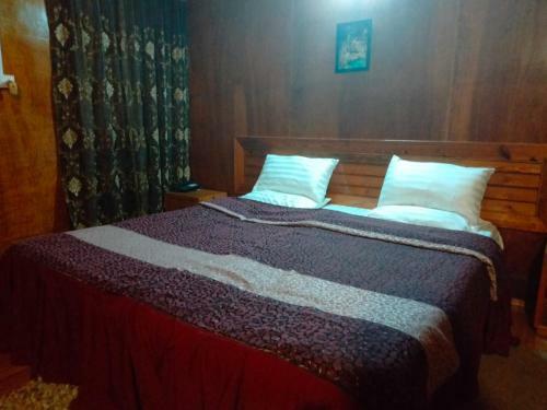 Bed & Breakfast Odyssey's Umbir Resort And Caf�