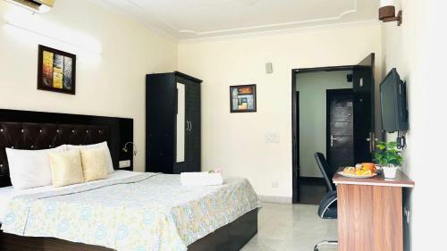 Apartamento Bluo Studio - Defence Colony, Kitchen, Bathtub