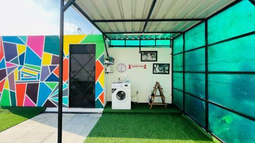 Apartamento Bluo Studio - Defence Colony, Kitchen, Bathtub