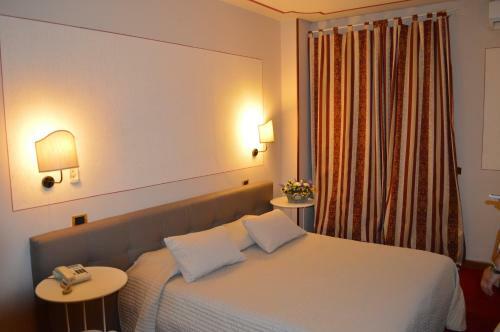 Hotel Monti