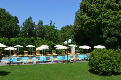 Hotel Monti