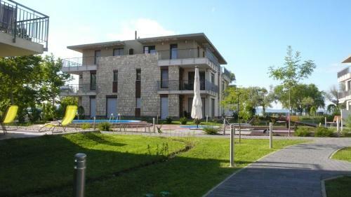 Reflex Apartman Zam�rdi