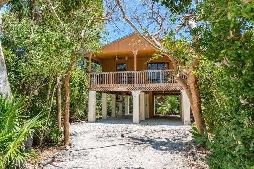 The Florida Keys Treehouse In Marathon, Fl