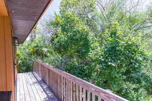 The Florida Keys Treehouse In Marathon, Fl