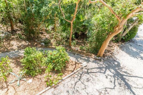 The Florida Keys Treehouse In Marathon, Fl