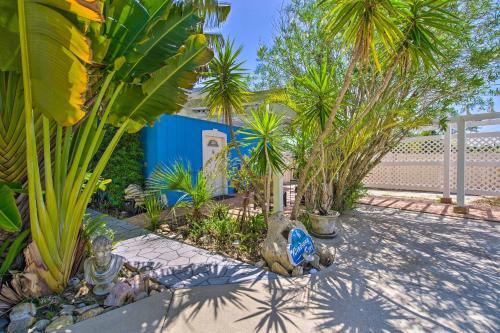 Step-free Waterfront Villa Gas Grill And Patio