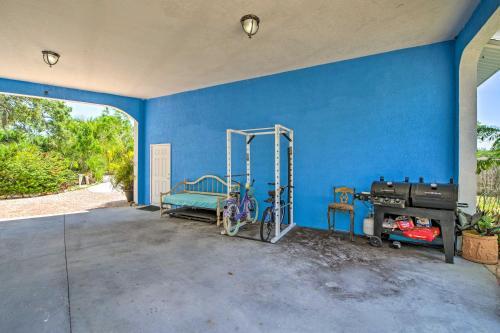 Tropical Villa Screened Porch And Water View!